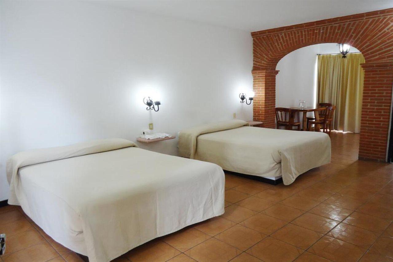 Hotel Loma Linda Taxco Екстериор снимка
